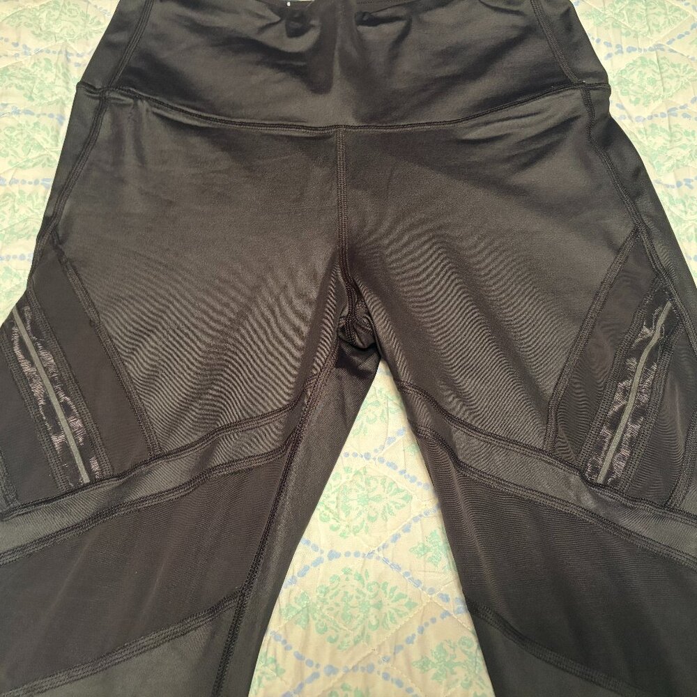 VICTORIA SPORT WORKOUT BUNDLE BY VICTORIA SECRET - Picture 9 of 16